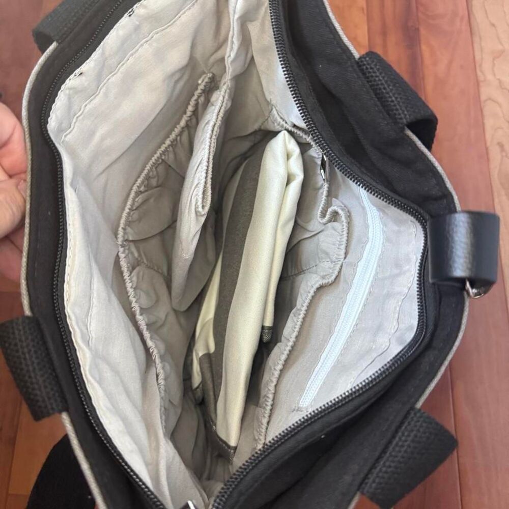 d.o.t Travel Diaper bag - Picture 4 of 5